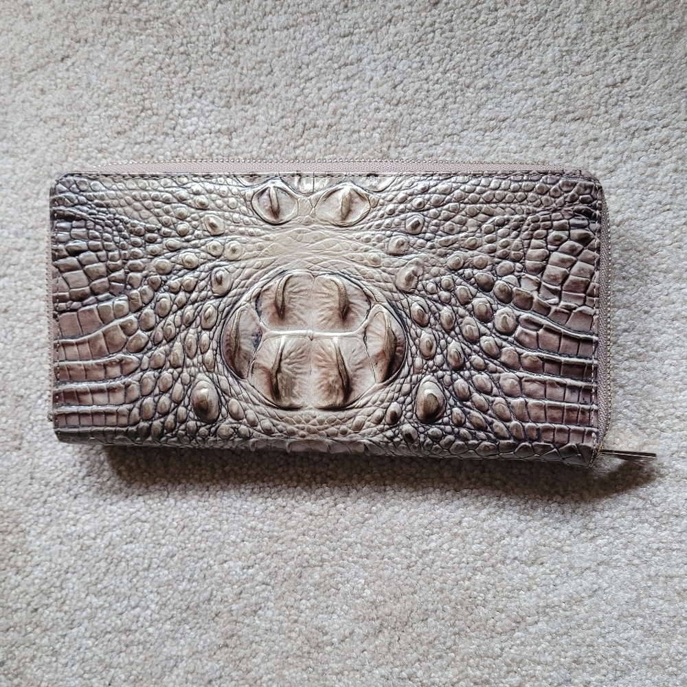 NWT BRAHMIN SKYLER WALLET WRISTLET